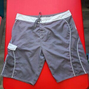 O'Neill board short grey men's size 38